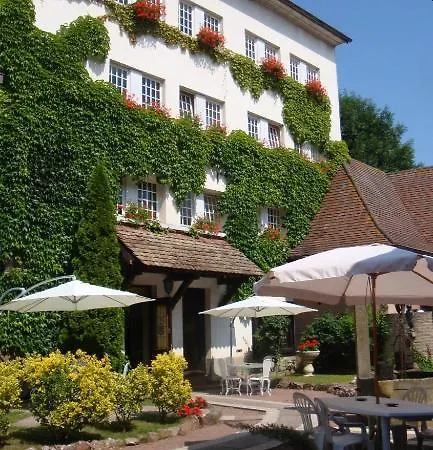 Au Moulin Hotel *